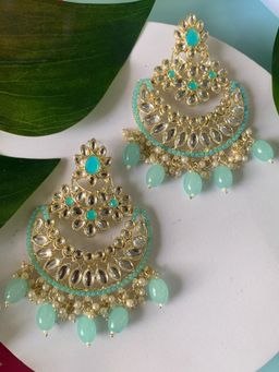 I Jewels - Gold Plated Traditional Handcrafted Pearl Kundan Beaded Chandbali Earrings