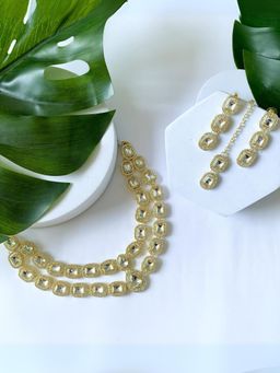 I Jewels - Traditional Stone Choker Necklace Jewellery with Earring and Maang Tikka Set