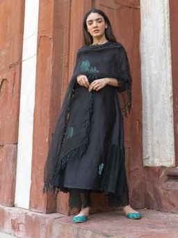 Naaz By Noor - Classic Black Ensemble Kurta With Pant And Dupatta (Set of 3)