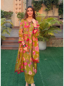 Lakshita - Chanderi Olive Floral Kurta with Pant and Dupatta