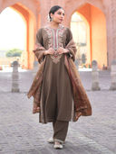 Brown color option