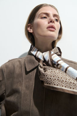 H&M - Women Blue Patterned Scarf