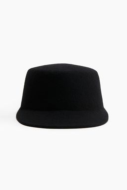 H&M - Women Black Wool Cap