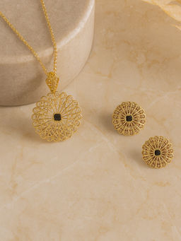 Estele - Gold Plated Round Shaped Matt Finish Pendant Set for Women