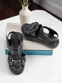 FREEPLAY - Elegant Flats Sandals for Girls Black