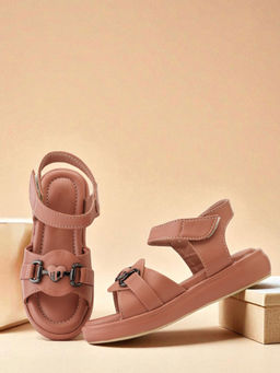 FREEPLAY - Elegant Flats Sandals for Girls Brown