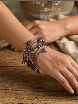 I Jewels - Women Traditional Black-Toned Kashmiri Ghungroo Bangles (Pack of 8)