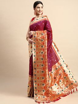 Vastranand - Floral Zari Woven Design Kanjeevaram Banarasi Silk Blend Saree with Unstitched Blouse