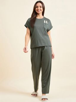 Sweet Dreams - Women Solid T-Shirt and Pyjama Set