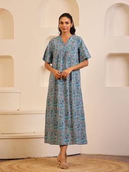 SANSKRUTIHOMES - Blue Floral Print V-Neck Pure Cotton Nightdress for Women