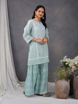 Zuri - Sea Green Cotton Embroidered Kurta Paired With Matching Pant