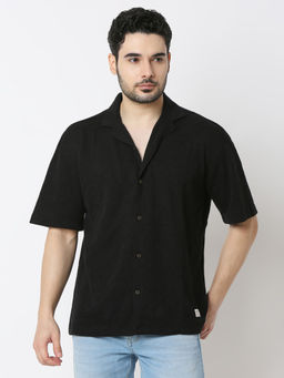 Spykar - Men Relaxed Cotton Blend Self Design Black Casual Shirt