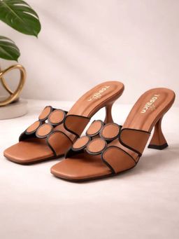 Toprico - Caramel Charm Sandal Heels