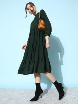 ANVI Be Yourself - Three Layered Midi Dress with Back Keyhole Details And Baggy Fit