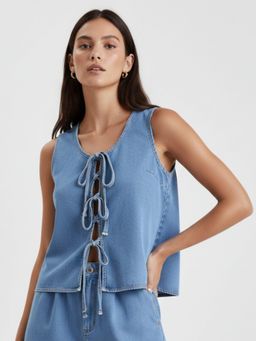 Outzidr - Light Blue Bow Tie-Up Denim Vest Top