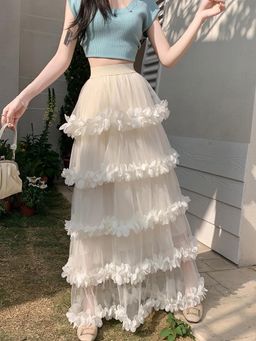 Outzidr - Cream Scrunched Ruffles Tiered Skirt