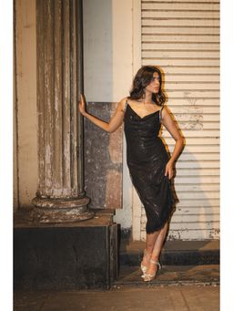 Style Junkiie - Midnight Sequin Lace Dress