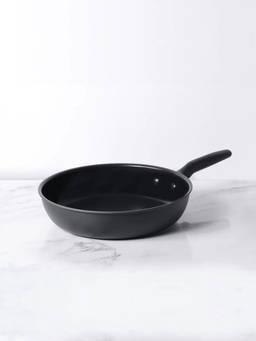 Meyer - Accent Series Hard Anodized Nonstick Frying Pan/Skillet, 20cm, Matte Black