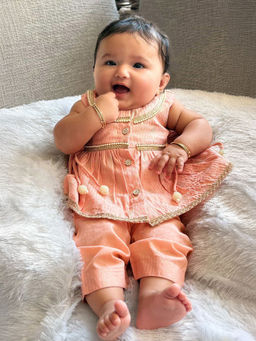 Vastramay - Girls' Pink Kurta With Pant