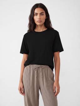 max - Women Black Textured T-shirt
