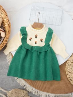 Hopscotch - Floral Embroidered Casual Dress