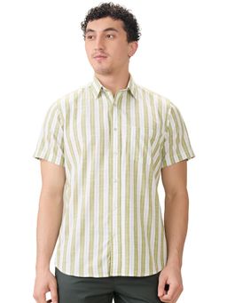 ColorPlus - Regular Fit Green Pure Cotton Spread Collar Shirt