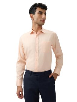 Park Avenue - Regular Fit Sold Peach Full Sleeve Polycotton Shirt