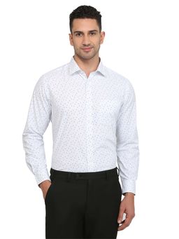Park Avenue - Regular Fit Light Blue Polycotton Semi Cut Away Collar Shirt
