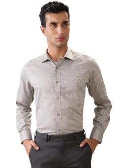 Park Avenue - Regular Fit Brown Pure Cotton Semi Cut Away Collar Shirt