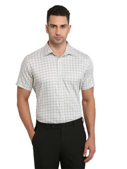 Park Avenue - Regular Fit White Cotton Blend Semi Cut Away Collar Shirt
