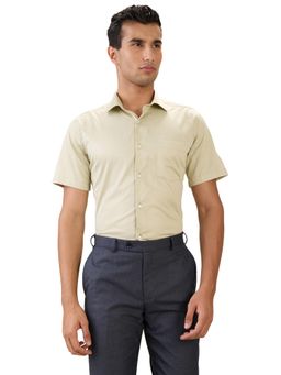 Park Avenue - Regular Fit Green Pure Cotton Semi Cut Away Collar Shirt