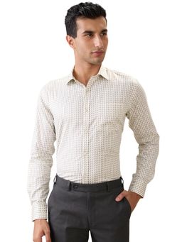 Park Avenue - Slim Fit Beige Pure Cotton Semi Cut Away Collar Shirt