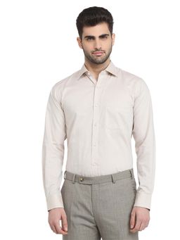 Raymond - Regular Fit Brown Pure Cotton Semi Cut Away Collar Shirt