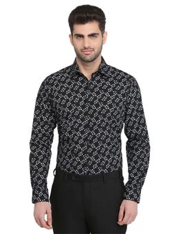 Raymond - Regular Fit Black Pure Cotton Semi Cut Away Collar Shirt