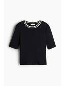 Black color option, Currently selected