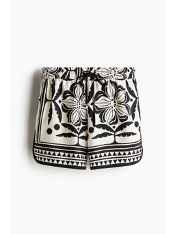 H&M - Women White Drawstring Twill Shorts