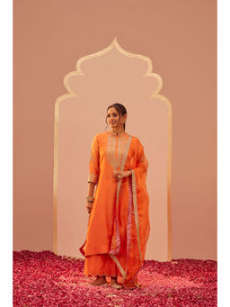 Sheetal Batra - Orange Zaniab Kurta With Palazzo And Dupatta (Set of 3)
