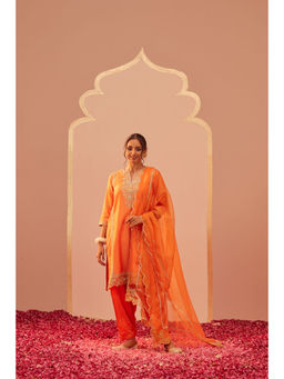 Sheetal Batra - Orange Kurta With Salwar And Dupatta (Set of 3)