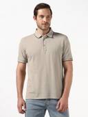 Beige color option, Currently selected