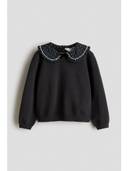 Black color option, Currently selected