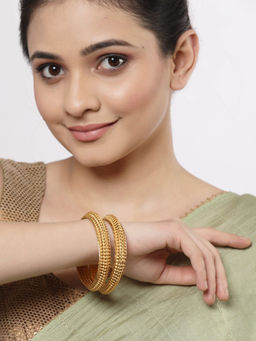 ZENEME - Gold Plated Textured Intricate Premium Bangle for Women (2.6) (Pack of 2)