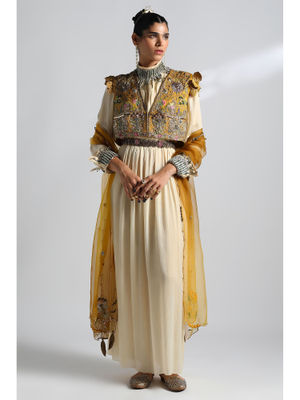 Buy A Humming Way Rumi Gown With Cropped Jacket, Paro Dupatta & Belt ...