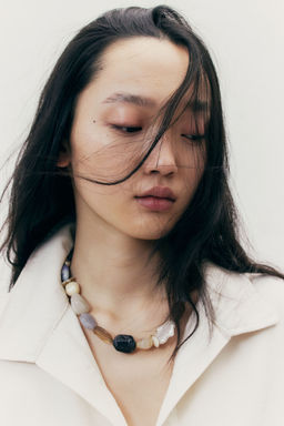 H&M - Women Brown Short Beaded Necklace