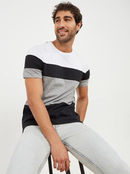 Styli - Multi Color Regular Fit Colorblock T-Shirt