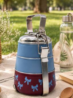 Living With Elan - La Gaanth Tiffin 3-Tier Lunch Box with Handle & Lock Clips Multicolour 1020 ml