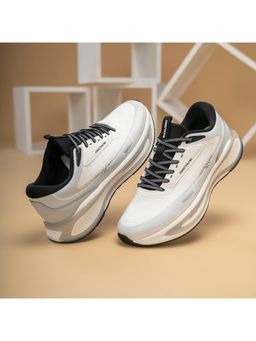 Red Tape - Men Textured Grey And Black Running Shoes