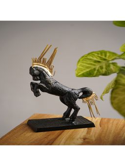 Folkstorys - Black Metal Horse