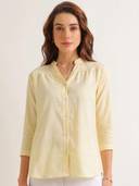 Yellow color option, Currently selected