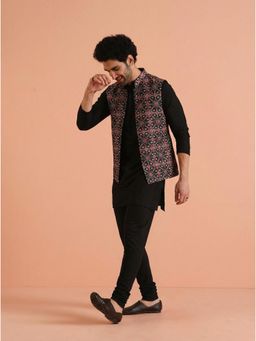 KISAH - Men's Black Cotton Blend Printed Mid Kurta with Nehru Jacket & Churidar