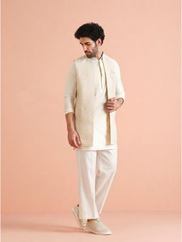 KISAH - Men's Off White Silk Blend Jacquard Mid Kurta with Nehru Jacket & Straight Leg Trouser